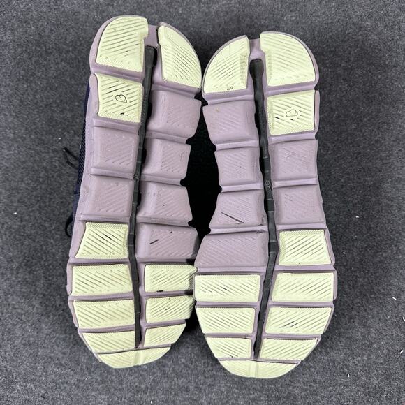 On Running Cloudflow Women’s Shoes Navy Blue Helion Size W9 Wear on Heel - Picture 4 of 10